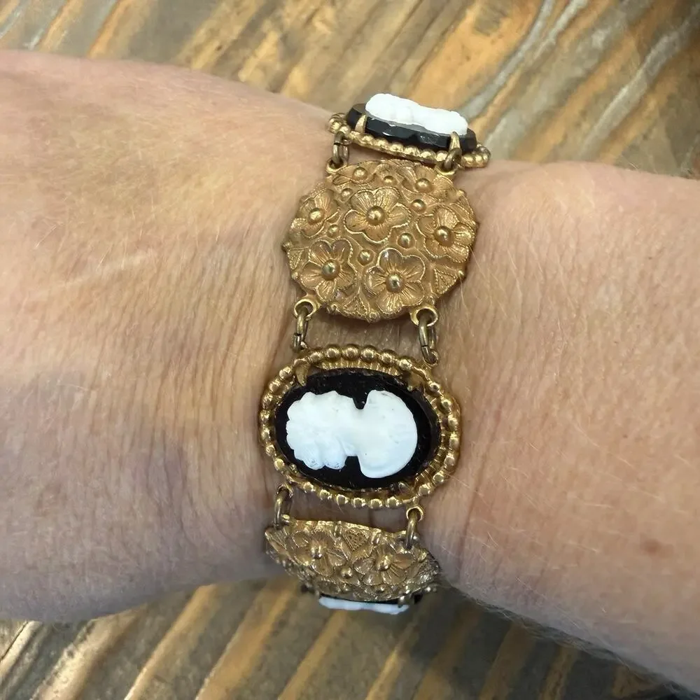 Vintage Victorian Revival Black & White Cameo Flower Panel Link Bracelet 8”
